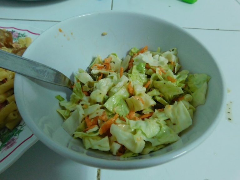 Green Olive Coleslaw | Thailand 1 Dollar Meals